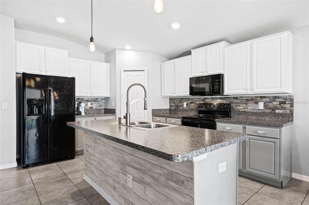 Interior, Kitchen, Pendant Lights, Recessed Lighting