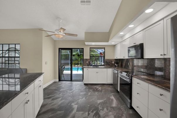 Interior, Kitchen, Recessed Lighting
