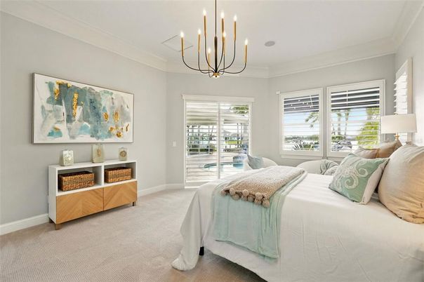 Bedroom, Interior, Pendant Lights