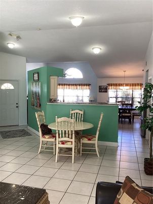 Chandelier, Dining room, Interior