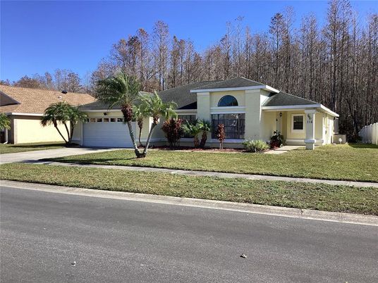 Attached, Exterior, Facade, Ranch