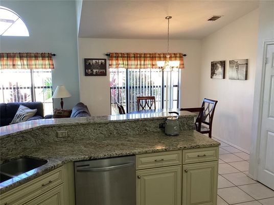 Dining room, Interior, Kitchen, Pendant Lights