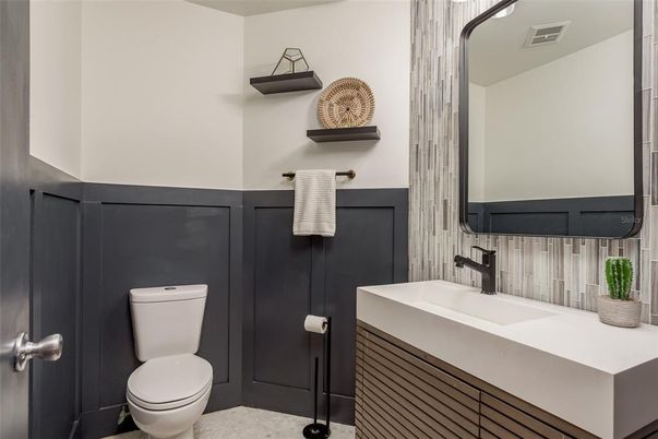 Bathroom, Interior