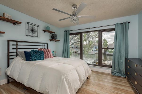 Bedroom, Interior, Water, Wood Texture Flooring