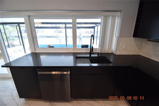 Interior, Kitchen, Marble, Water