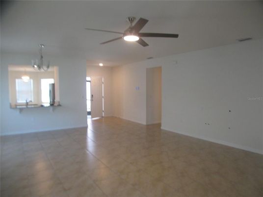 Empty room, Interior, Recessed Lighting