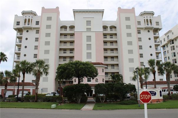 Exterior, Facade, Condo Building