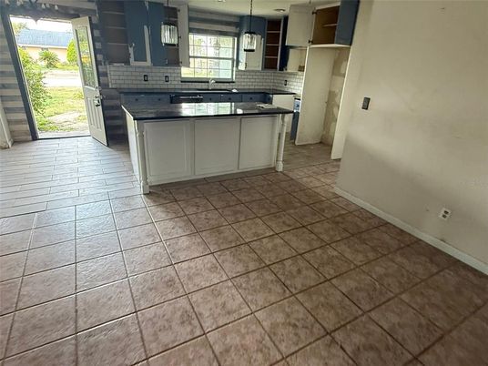Interior, Kitchen, Recessed Lighting