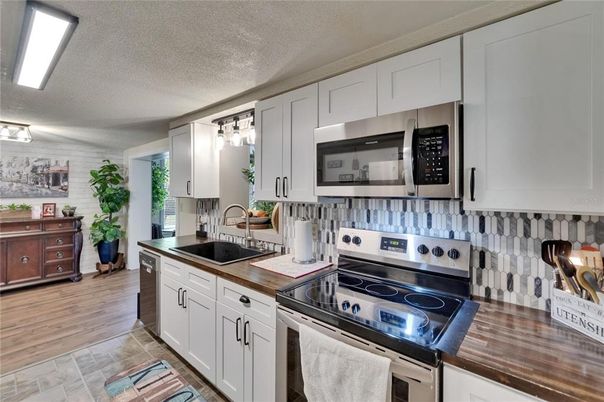 Interior, Kitchen, Stainless Steel Appliances, Wood Texture Flooring