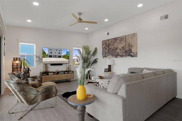 Interior, Living room, Recessed Lighting, Wood Texture Flooring