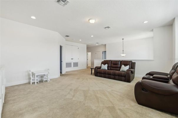 Interior, Living room, Pendant Lights, Recessed Lighting