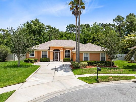 Backyard, Exterior, Facade, Ranch