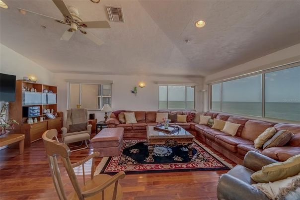 Interior, Living room, Recessed Lighting, Water, Wood Texture Flooring