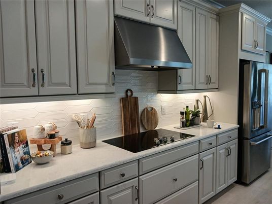 Interior, Kitchen, Stainless Steel Appliances