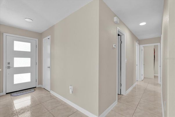 Interior, Recessed Lighting