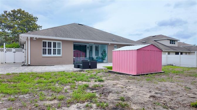 Backyard, Exterior