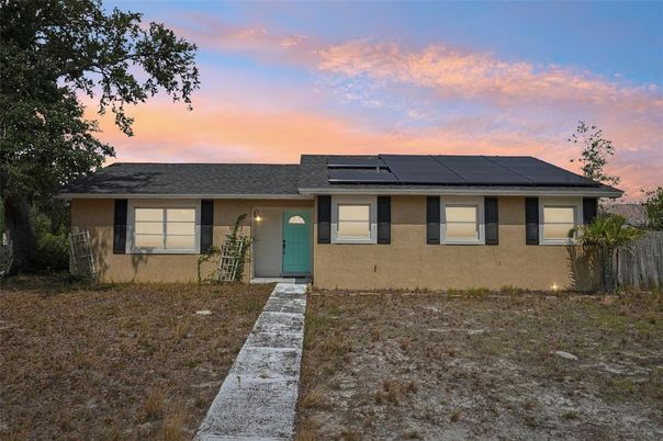 Exterior, Facade, Solar Panels, Ranch