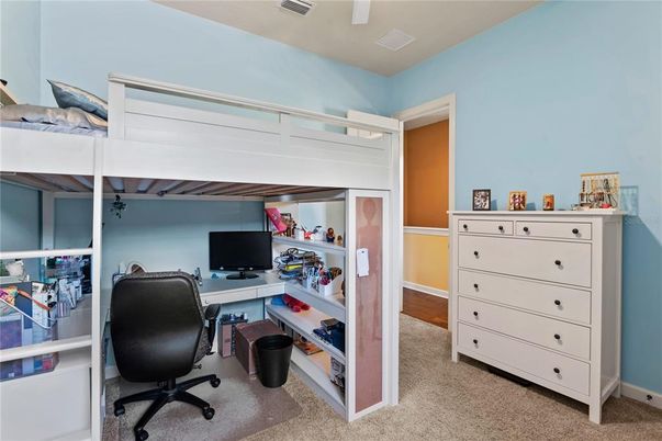 Home Office, Interior