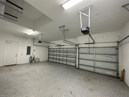 Garage, Interior