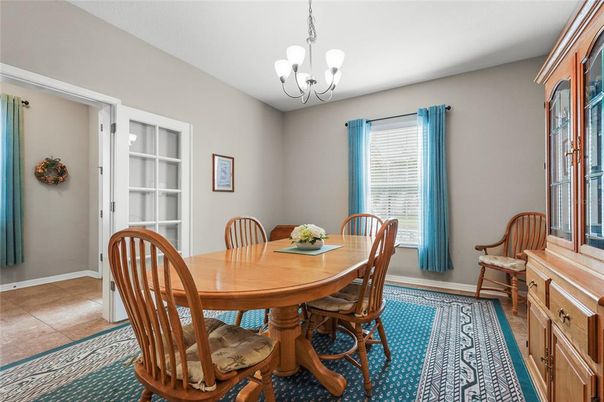 Chandelier, Dining room, Interior