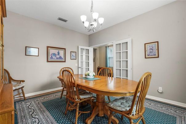 Chandelier, Dining room, Interior