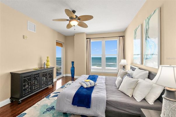 Bedroom, Interior, Water, Wood Texture Flooring