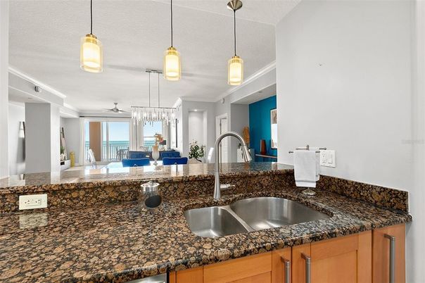 Chandelier, Dining room, Interior, Kitchen, Pendant Lights