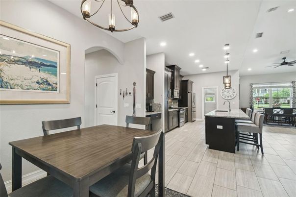 Dining room, Interior, Kitchen, Pendant Lights, Recessed Lighting, Wood Texture Flooring