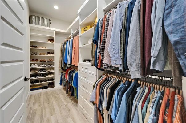 Interior, Recessed Lighting, Walk-in Closets, Wood Texture Flooring