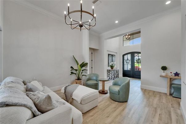 Chandelier, Interior, Living room, Recessed Lighting, Wood Texture Flooring
