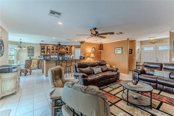 Dining room, Interior, Kitchen, Living room, Pendant Lights, Recessed Lighting