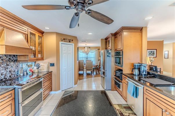 Chandelier, Dining room, Interior, Kitchen, Recessed Lighting