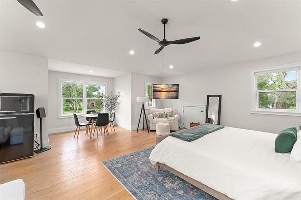 Bedroom, Dining room, Interior, Recessed Lighting, Wood Texture Flooring