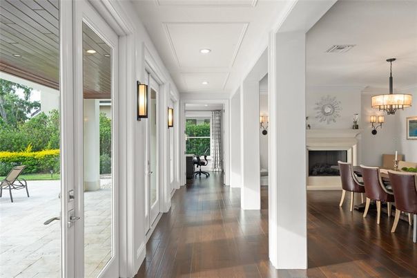 Chandelier, Dining room, Fireplace, Interior, Recessed Lighting, Wood Texture Flooring