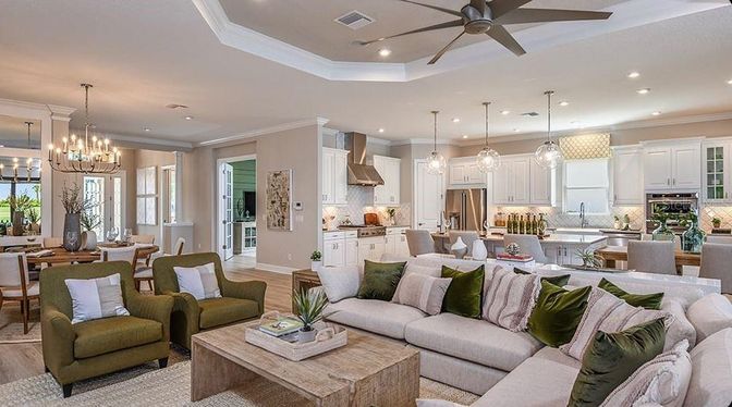 Chandelier, Dining room, Interior, Kitchen, Living room, Pendant Lights, Recessed Lighting, Stainless Steel Appliances, Wood Texture Flooring