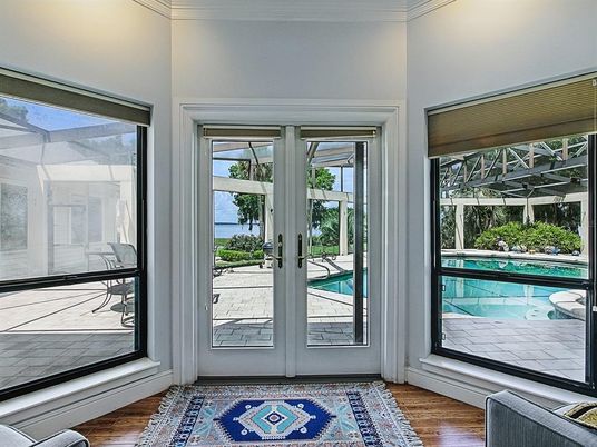 Interior, Sun Room, Water, Wood Texture Flooring