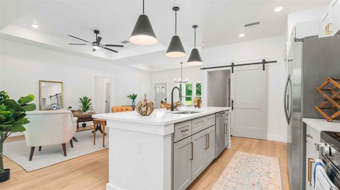 Dining room, Interior, Kitchen, Pendant Lights, Recessed Lighting, Stainless Steel Appliances, Wood Texture Flooring