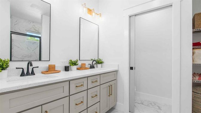 Bathroom, Dual Sink Vanities, Interior, Marble, Marble Walls