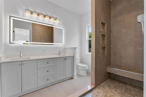 Bathroom, Dual Sink Vanities, Interior