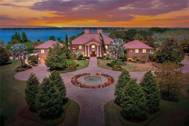 Backyard, Exterior, Facade, Water, Mediterranean