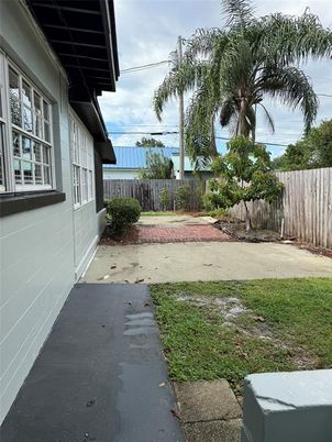 Backyard, Exterior