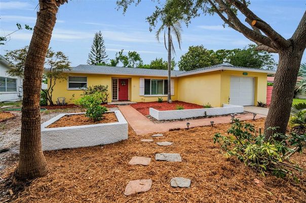 Attached, Backyard, Exterior, Facade, Ranch