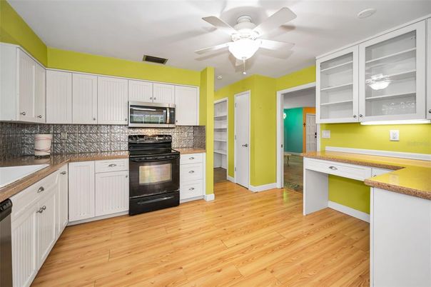 Interior, Kitchen, Stainless Steel Appliances, Wood Texture Flooring