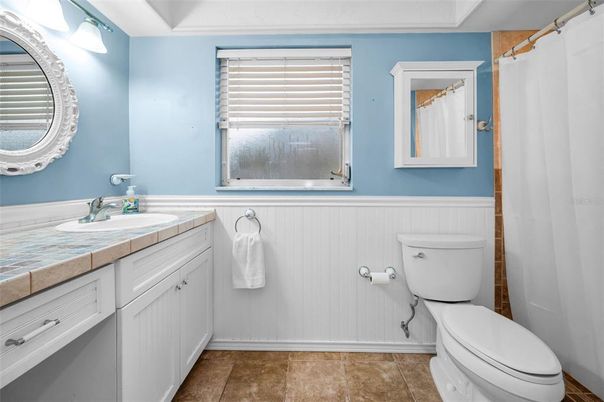 Bathroom, Interior, Tile Countertops