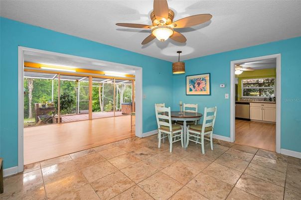 Dining room, Interior, Pendant Lights, Sun Room