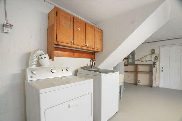 Interior, Washer