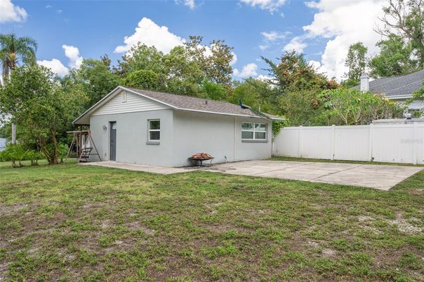 Backyard, Exterior