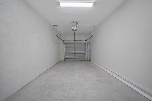 Garage, Interior