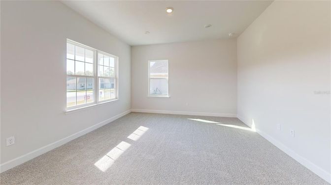 Empty room, Interior, Recessed Lighting