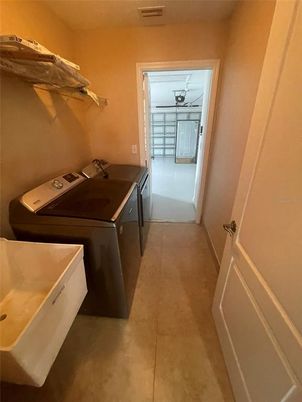 Interior, Washer